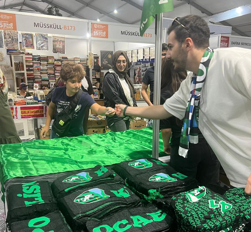 Kitap Fuarı’nda Kocaelispor ilgisi - Resim : 1