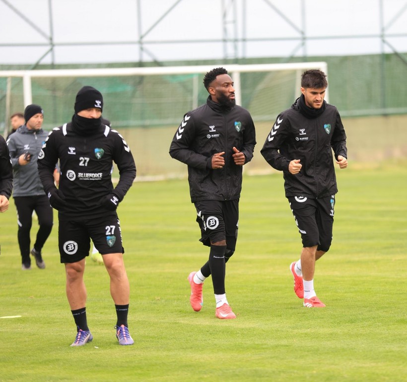 Kocaelispor, Iğdır’a hazır… Antrenman fotoğrafları… - Resim: 24