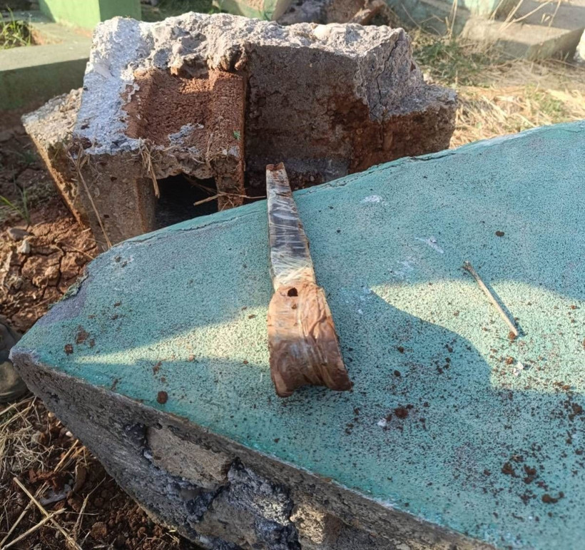 Mezarlık değil büyü deposu - Resim: 3