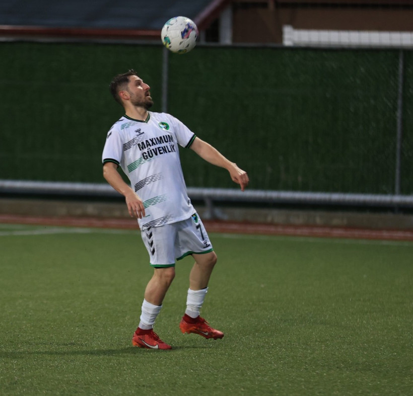 Karatepe Gençlerbirliği - Kocaeli Güneşspor: 1-2 "1. Amatör Lig maçı - Foto Galeri - Ali Köksal" - Resim: 81