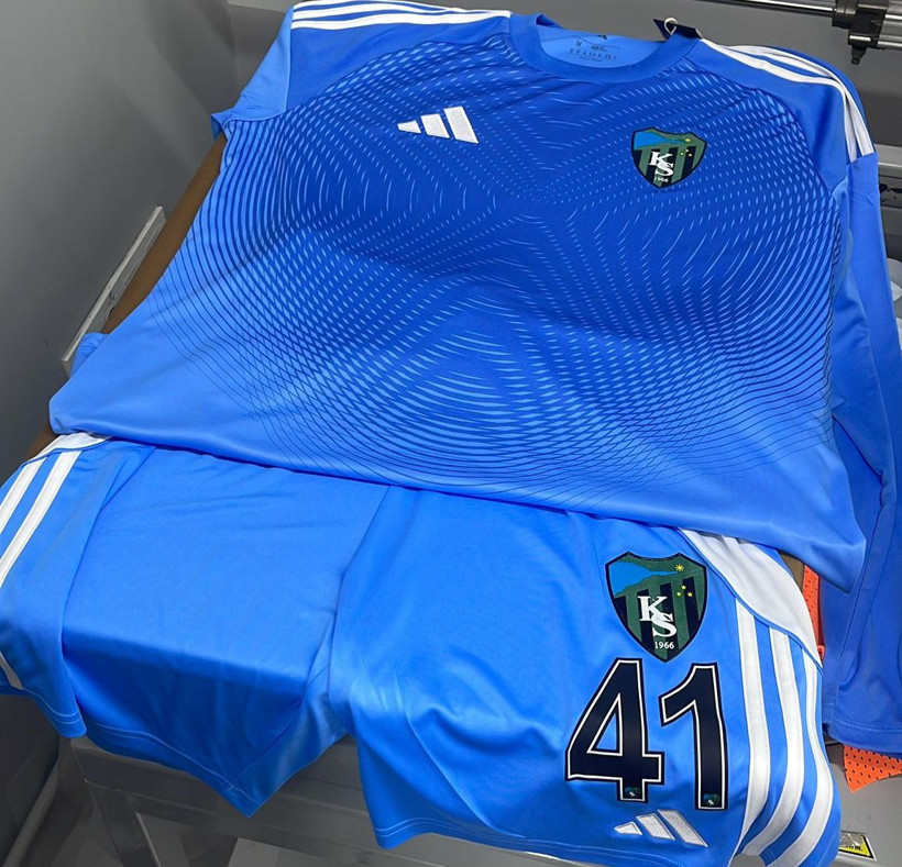 İşte TFF’ye onay için gönderilen Kocaelispor formaları! - Resim : 2