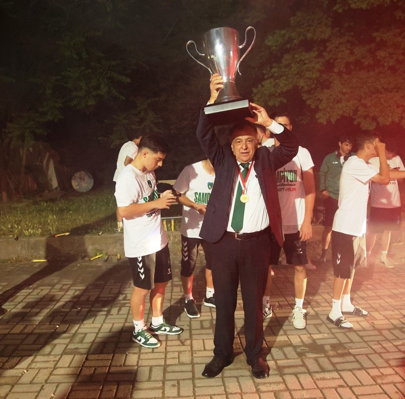 Kocaelispor U-19’da büyük coşku… Şampiyonluk bizim kupa bizim! Foto Galeri - Resim: 60