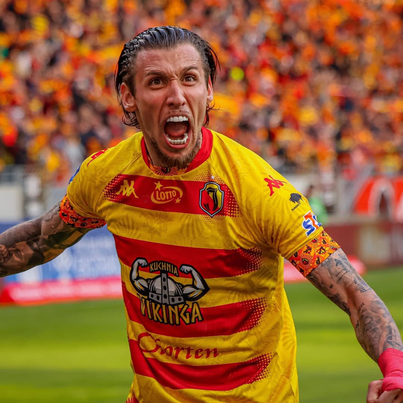 Kocaelispor'a Makedonya'dan milli kanat forvet - Resim : 1