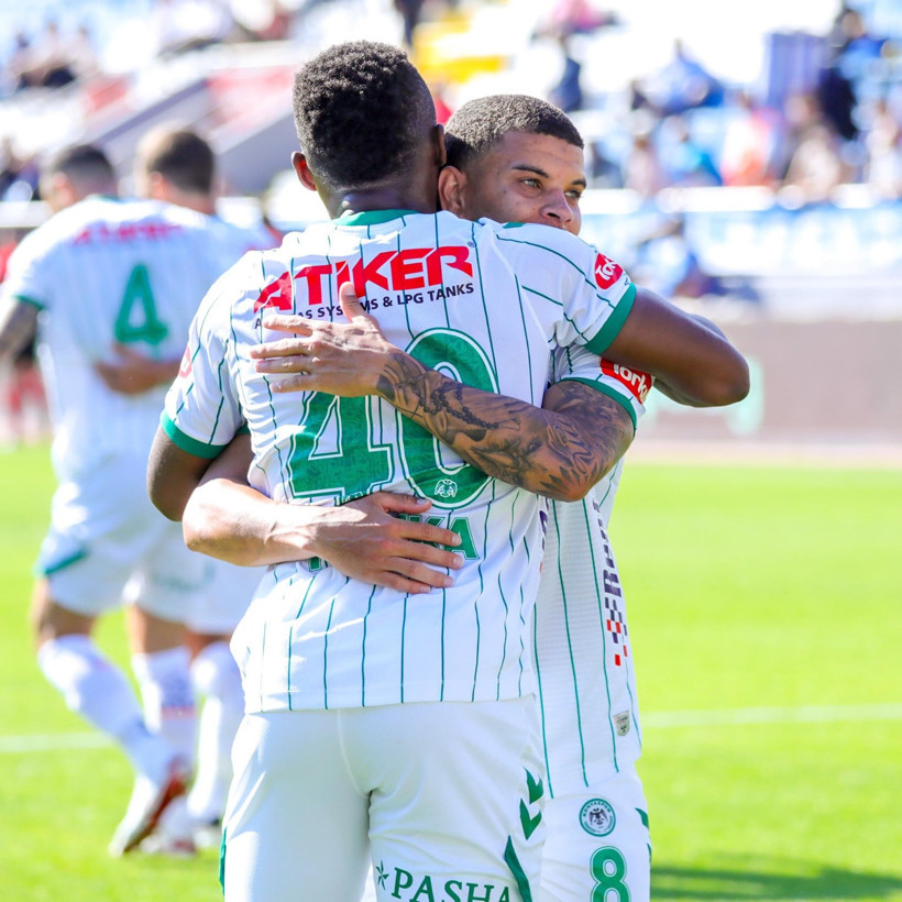 Konyaspor kadrosuna göre çok iyi işler çıkarıyor - Resim : 3