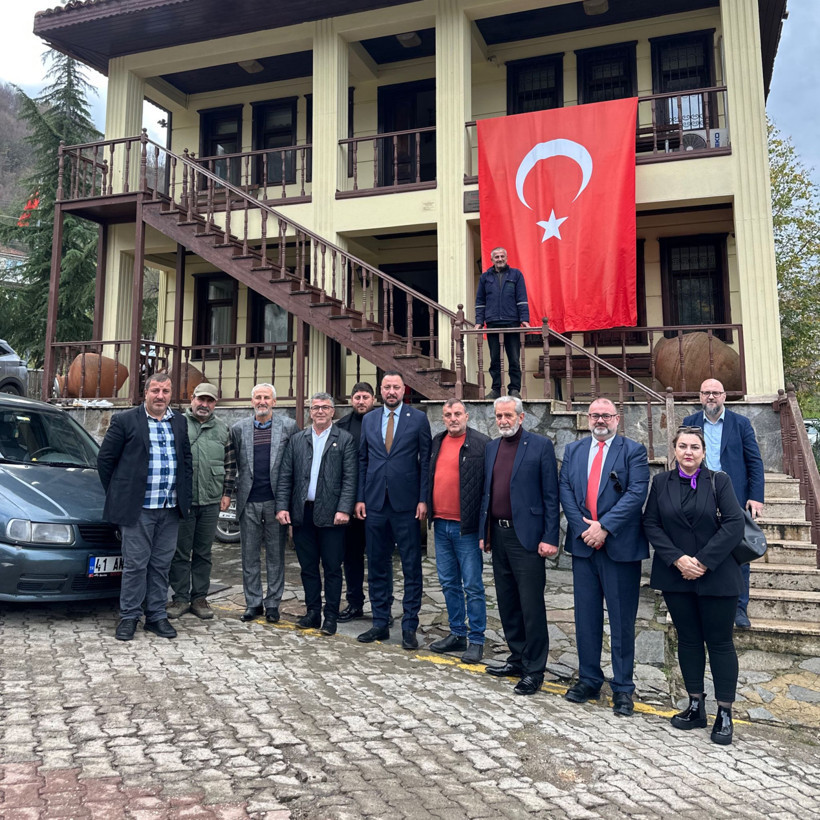 MHP Başiskele'den anlamlı etkinlik: Dünya Engelliler Günü için Yöresel Yemekler Şöleni - Resim : 2