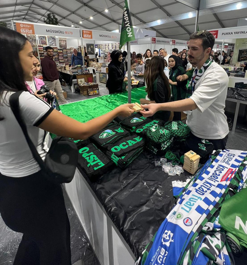 Kitap Fuarı’nda Kocaelispor ilgisi - Resim : 8