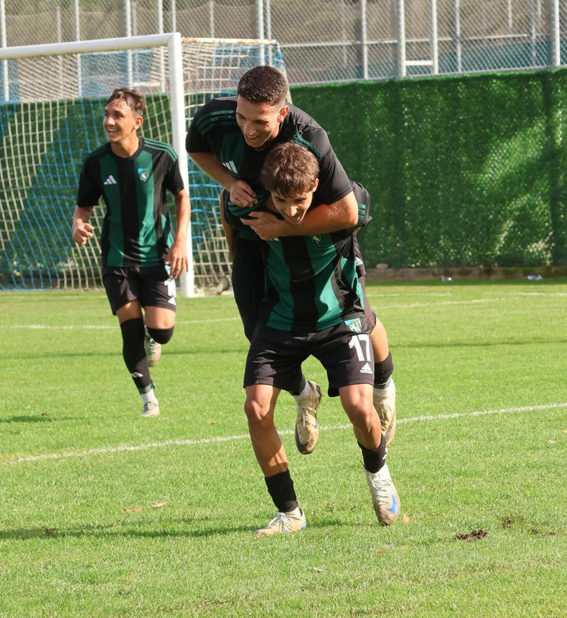 Kocaelispor PAF, Eyüp’e PATLADI! “5-2” - Resim : 6