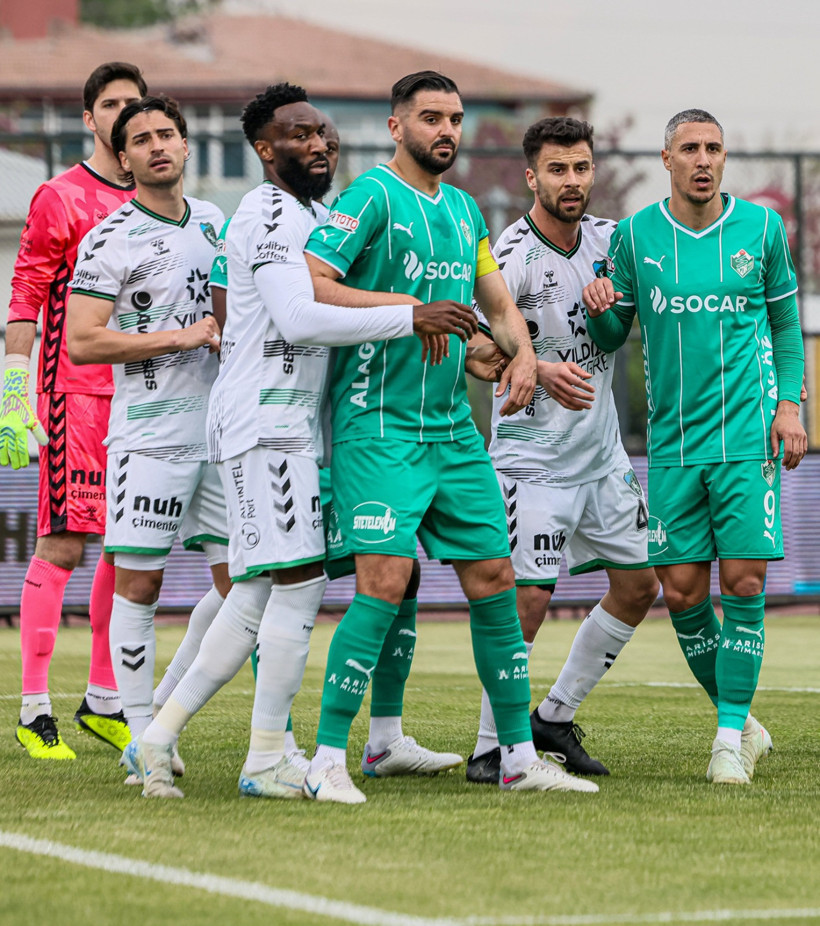 Eksik Kocaelispor, Iğdır’da tutunamadı! “4-0” - Resim : 3