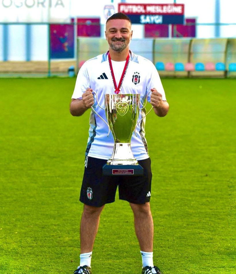 Özgür Tınaz, Beşiktaş’ta harika işlere imza atıyor! - Resim : 1