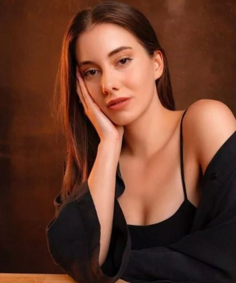 Kıskanmak Nalan Kim? Beril Pozam Kimdir, Kaç Yaşında? Beril Pozam TV Dizileri ve Filmleri - Resim : 1